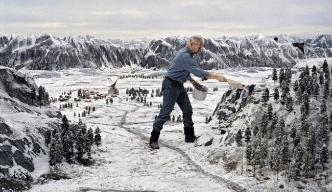 AD-Famous-Movie-Scenes-That-Were-Actually-Amazing-Miniature-Models-01