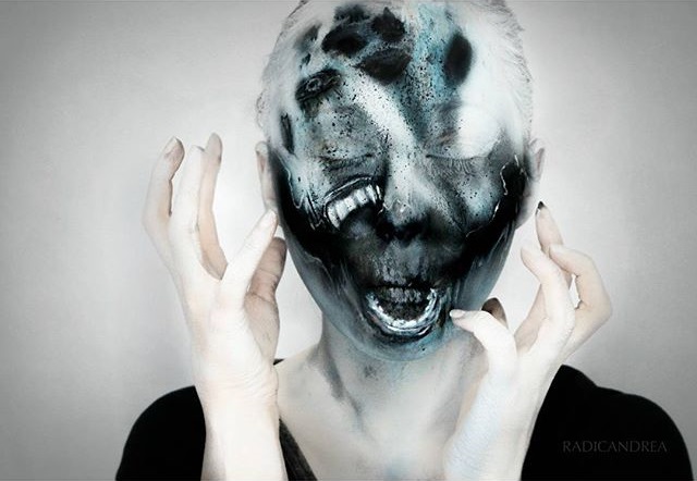 AD-Horror-Makeup-Transformations-44