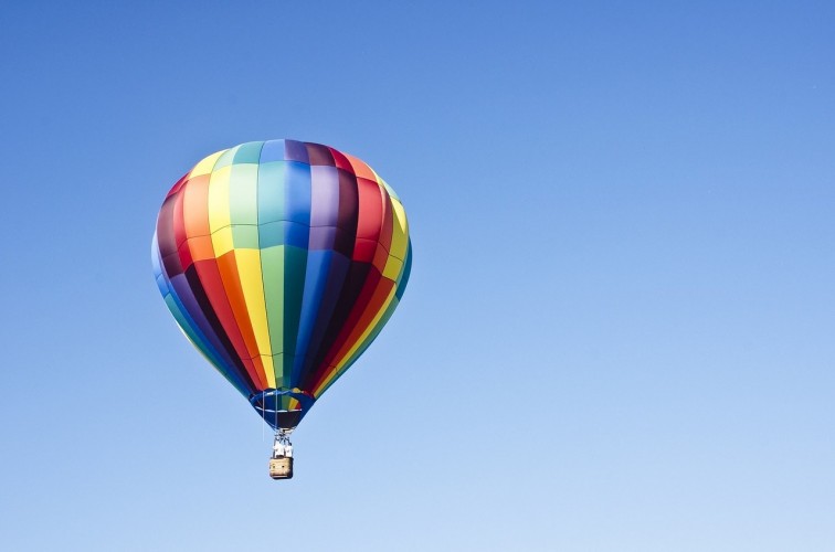 hot-air-balloon-1100841_1280