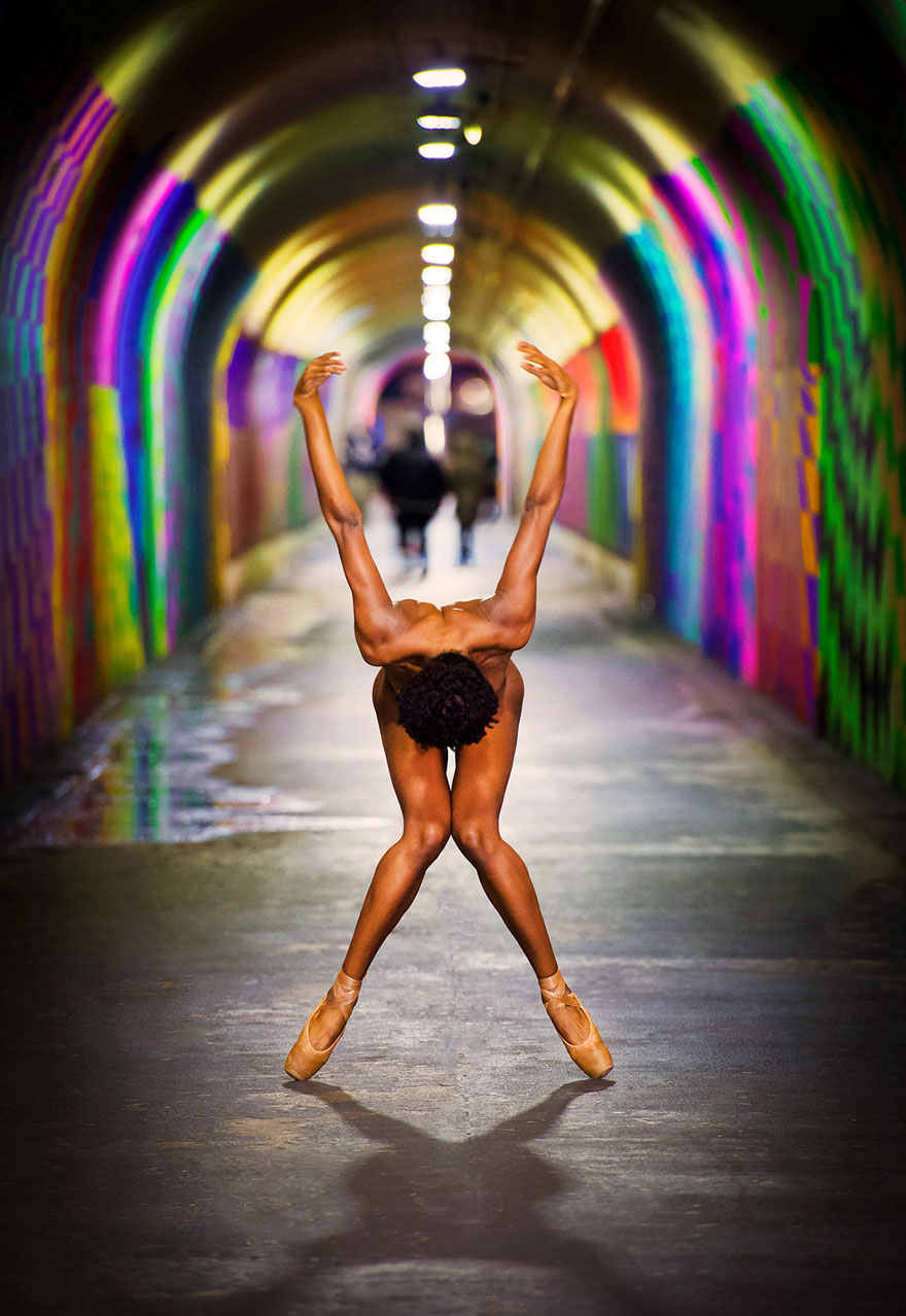 naked-ballet-dancers-after-dark-jordan-matter-new-york-6-5808a422e1cd5__880